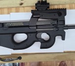 FN P90