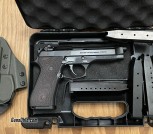 Beretta 92FS/92G (updgraded 92FS, decock only) in Excellent Condition with Accessories