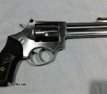 Complete Ruger SP101 4' Target Model .357 Mag – Original Box, Papers & Upgrade Grip (Low Wear)